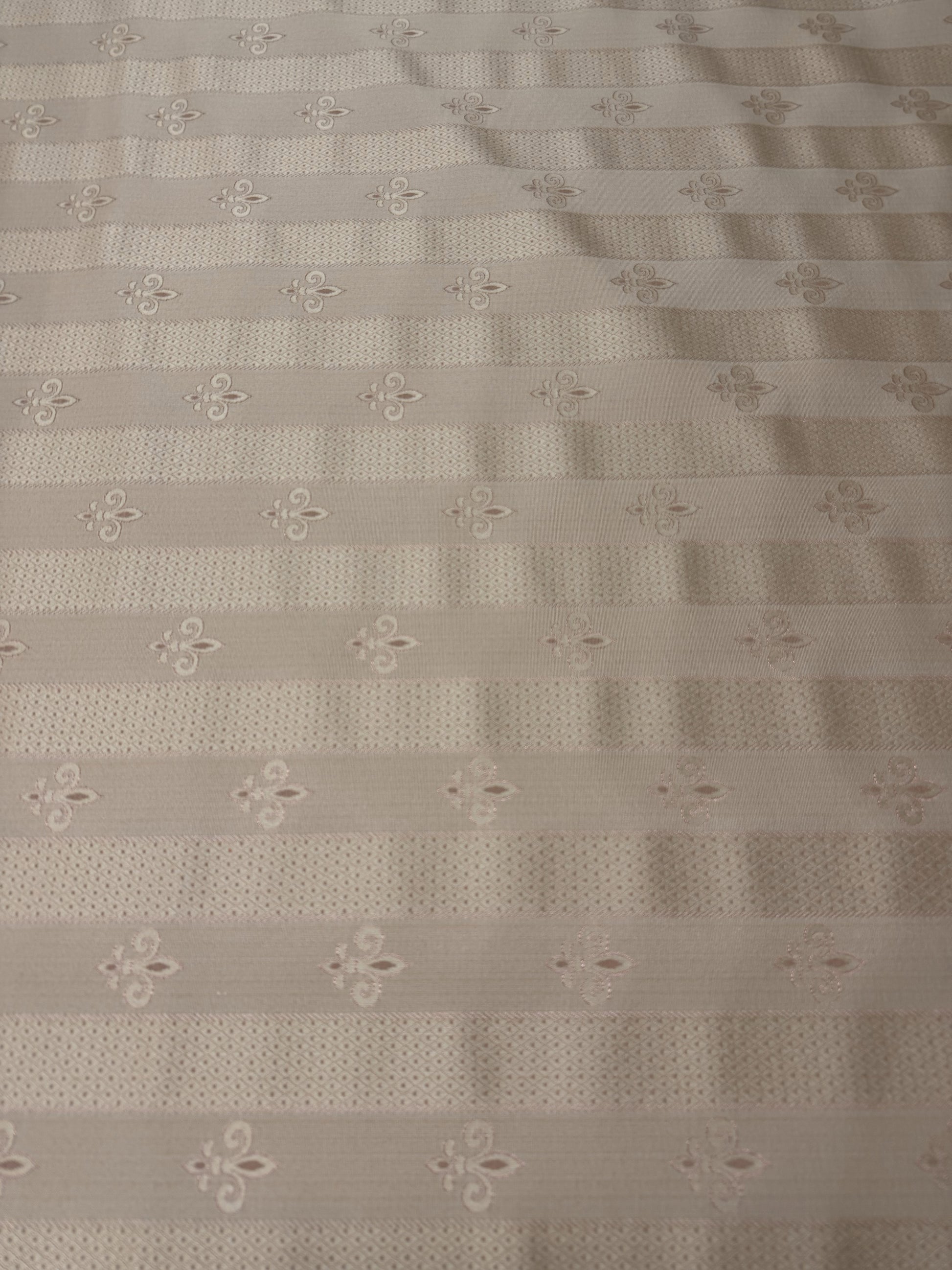 Scampolo Tappezzeria Mariateresa Jacquard Giglio