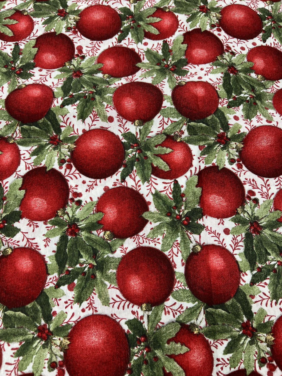 Scampolo Cotone Arredo Natalizio Agrifoglio e Palline Rosse 260 x 280